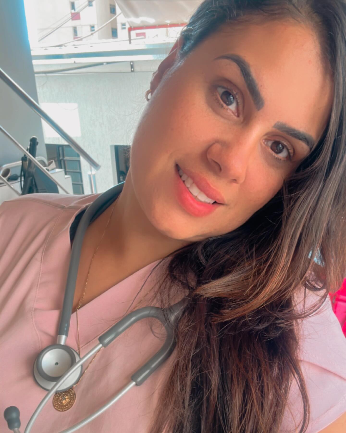 Dra. Bárbara Santos, fisioterapeuta bucomaxilofacial